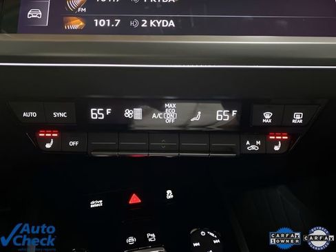 Used 2024 Audi Q4 e-tron Premium image 43