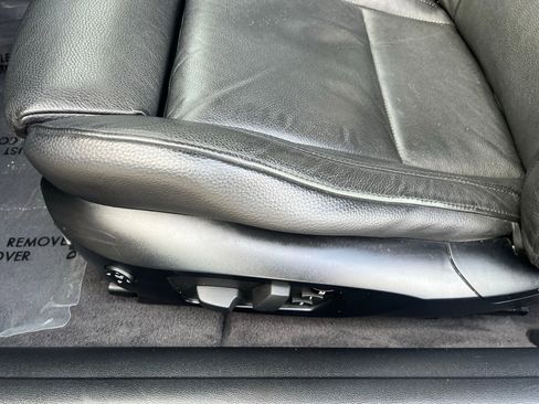 Used 2011 BMW 328i xDrive Coupe image 10