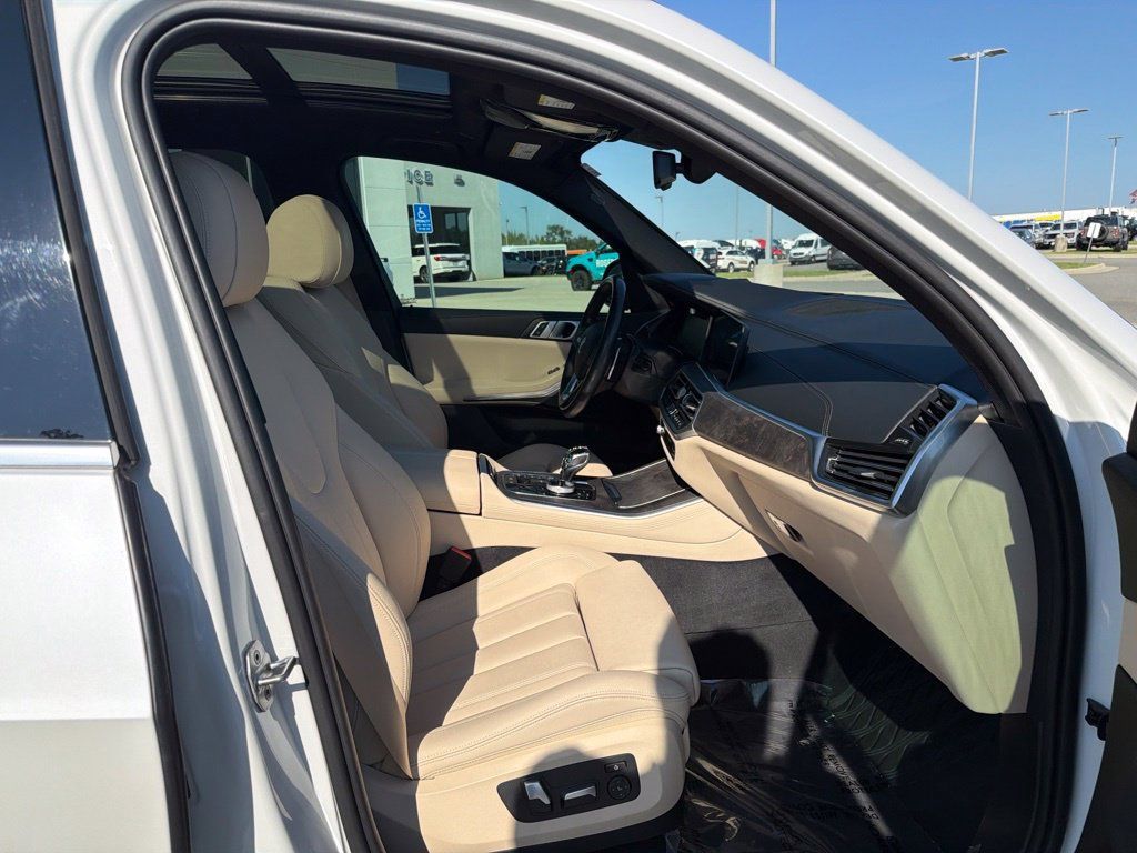 Used 2019 BMW X5 xDrive40i AWD/4WD image 21