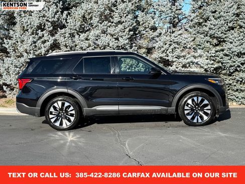 Used 2025 Ford Explorer Platinum w/ LUX Leather Package image 9