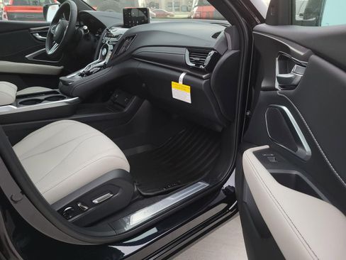New 2026 Acura RDX SH-AWD image 8