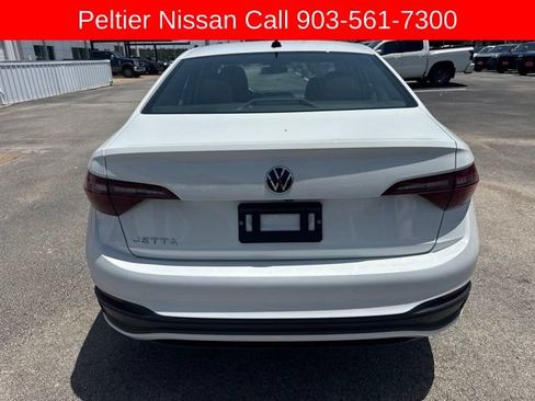 Used 2024 Volkswagen Jetta S FWD image 4