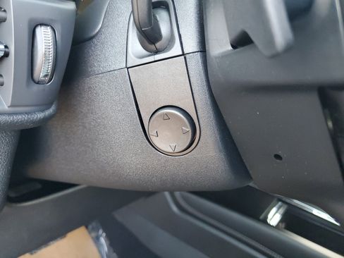 New 2026 Lincoln Corsair Premiere image 15