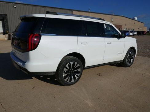 New 2026 Ford Expedition Platinum w/ Driver's Package image 3