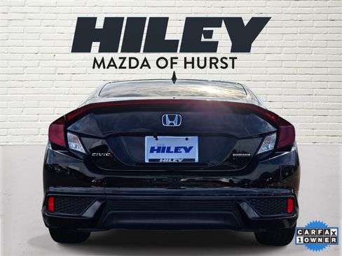 Used 2020 Honda Civic Touring image 4