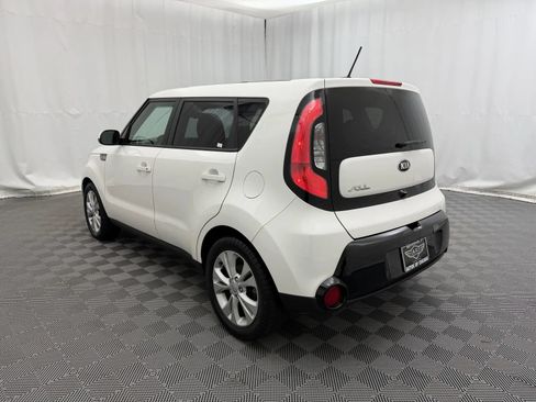 Used 2016 Kia Soul + w/ Audio Package FWD image 7