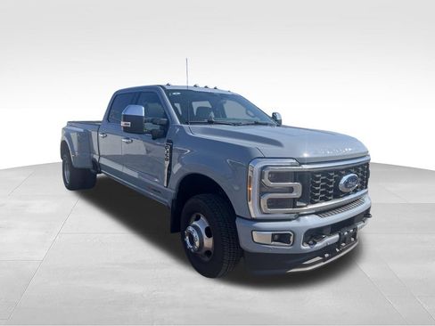 Used 2026 Ford F350 Platinum w/ Platinum Plus Package AWD/4WD image 27