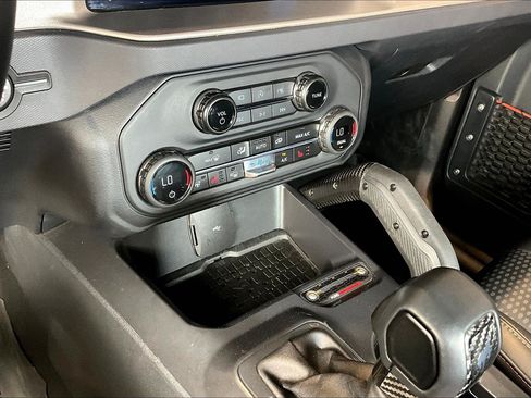 Used 2024 Ford Bronco Raptor w/ Interior Carbon Fiber Pack 6 AWD/4WD image 16