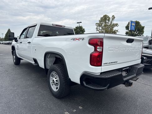 Used 2024 Chevrolet Silverado 2500 W/T w/ WT Convenience Package AWD/4WD image 9