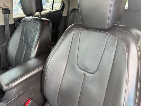 Used 2016 Chevrolet Equinox LTZ w/ Enhanced Convenience Package FWD image 16