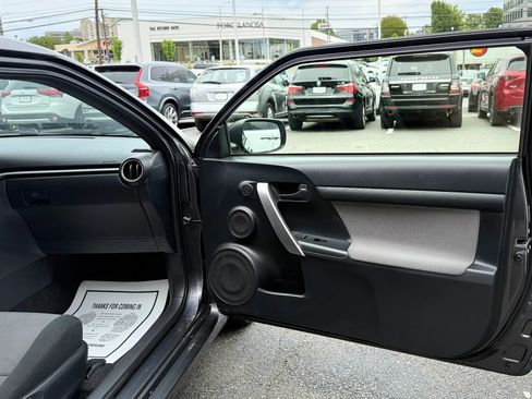 Used 2014 Scion tC FWD image 23