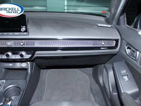 Used 2024 Honda Civic Sport image 18