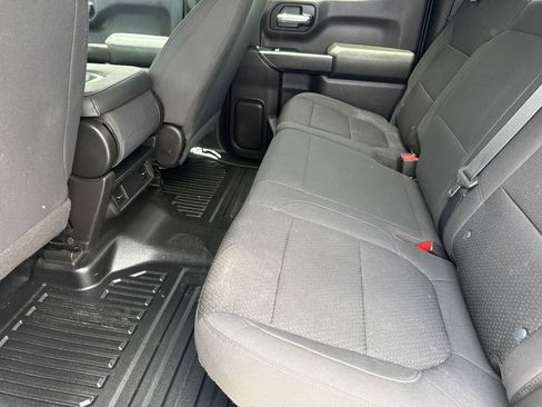 Used 2020 GMC Sierra 1500 4x4 Crew Cab w/ Sierra Value Package image 17