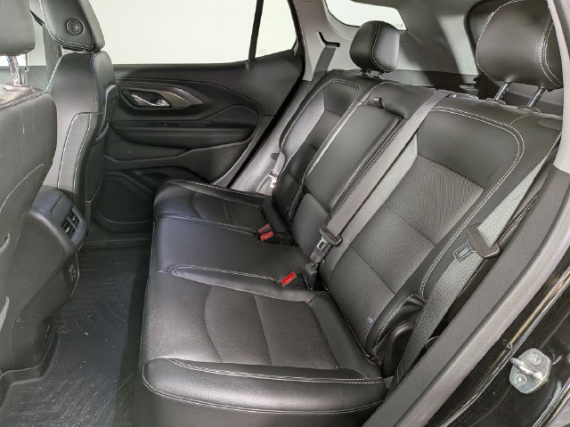 Used 2023 GMC Terrain SLT AWD/4WD image 15
