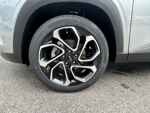 New 2026 Chevrolet Trax RS w/ Driver Confidence Package image 10