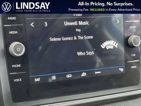 Used 2018 Volkswagen Atlas SE w/ R-Line Package image 18