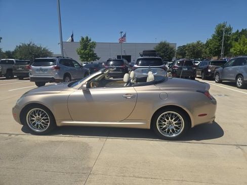 Used 2005 Lexus SC 430 Convertible RWD image 5