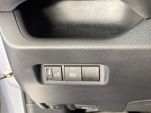 Used 2024 Toyota RAV4 LE AWD/4WD image 13