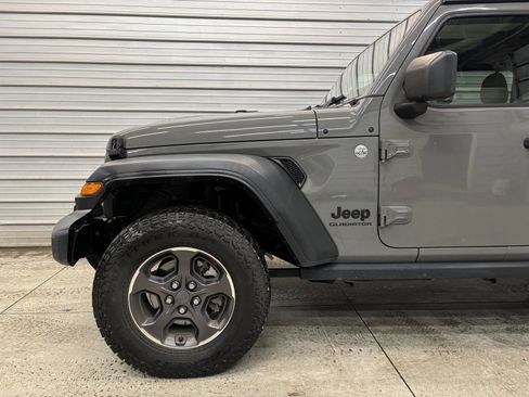 Used 2020 Jeep Gladiator Sport w/ Quick Order Package 24S image 4