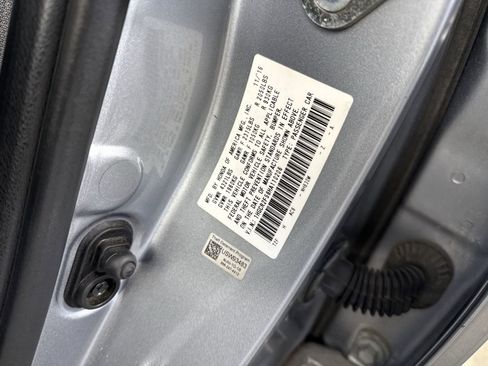 Used 2017 Honda Accord Sport image 37