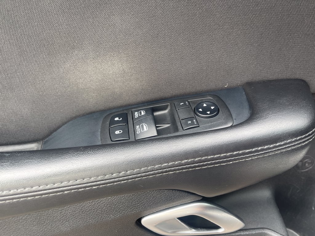 Used 2019 Dodge Challenger GT w/ Blacktop Package AWD/4WD image 14