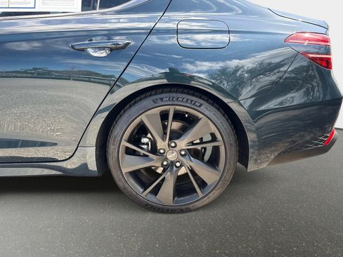 Used 2023 Genesis G70 2.0T w/ Sport Prestige Package image 11