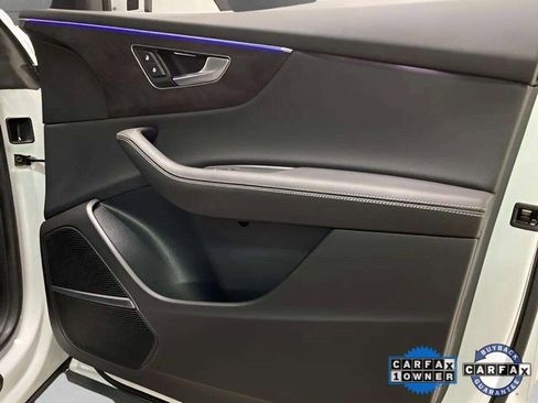 Used 2023 Audi Q8 Premium Plus w/ Premium Plus Package image 82