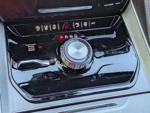 New 2025 Jeep Wagoneer Series II w/ Premium Group I image 16