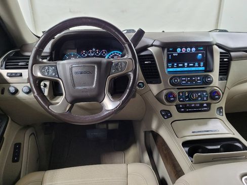 Used 2018 GMC Yukon Denali AWD/4WD image 22