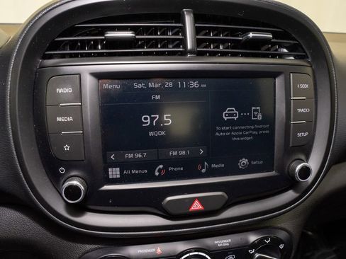 Used 2024 Kia Soul LX w/ Option Group 015 image 11