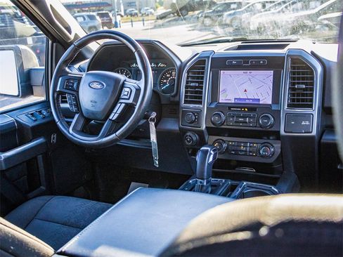 Used 2019 Ford F150 XLT w/ Equipment Group 302A Luxury image 18