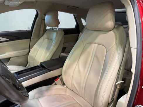 Used 2018 Lincoln MKZ Select w/ Technology Package image 22