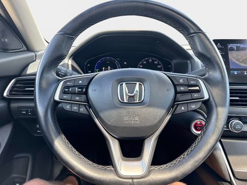 Used 2022 Honda Accord Touring image 24