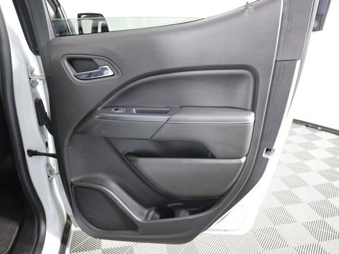 Used 2017 GMC Canyon SLE w/ SLE Convenience Package image 20