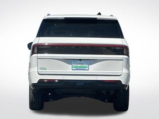 Used 2025 Lincoln Navigator Reserve AWD/4WD video 4