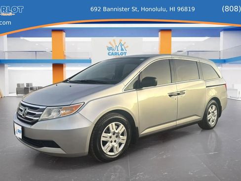 Used 2014 Honda Odyssey EX image 6