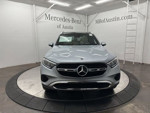 New 2026 Mercedes-Benz GLC 300 image 2