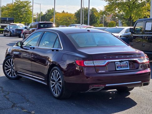 Used 2017 Lincoln Continental Select w/ Climate Package image 12