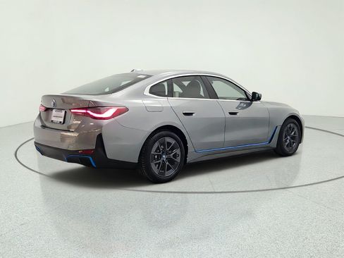 Used 2023 BMW i4 eDrive40 w/ Premium Package RWD image 5