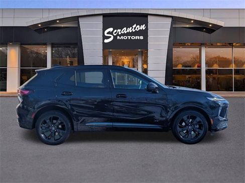 Used 2025 Buick Envision Sport Touring image 6