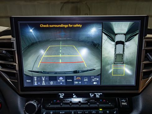 Used 2025 Toyota Tundra Limited image 19