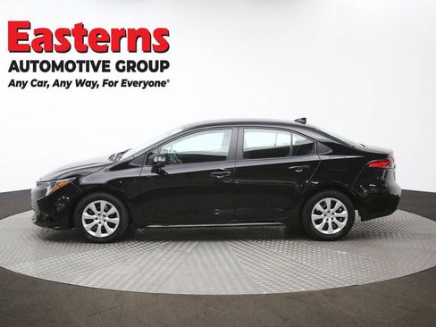 Used 2024 Toyota Corolla LE image 60