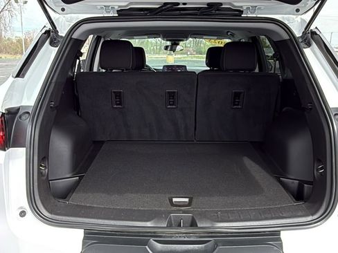 Used 2023 Chevrolet Blazer LT w/ Driver Confidence Package image 7