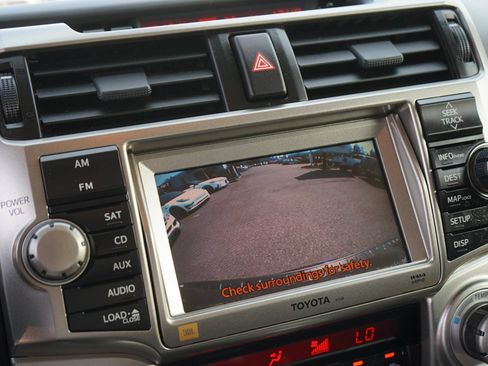 Used 2013 Toyota 4Runner Limited AWD/4WD image 20