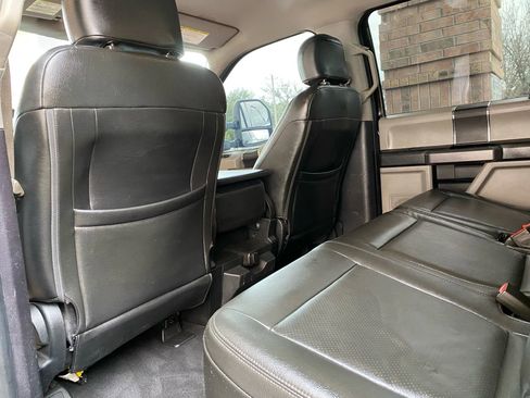 Used 2019 Ford F350 XLT image 14