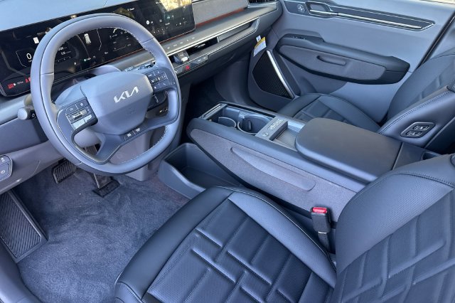 Used 2026 Kia EV9 Land w/ Nightfall Edition Package AWD/4WD image 11