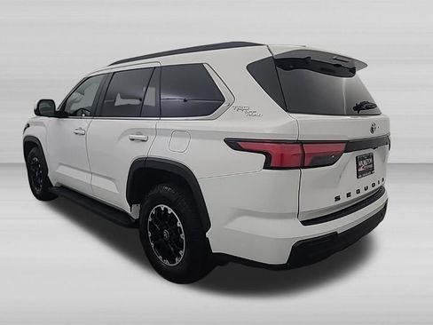 Used 2026 Toyota Sequoia SR5 w/ TRD Off-Road Package AWD/4WD image 7