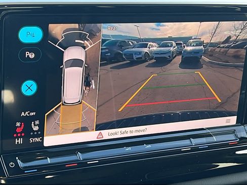 New 2026 Volkswagen Atlas SEL Premium R-Line image 16