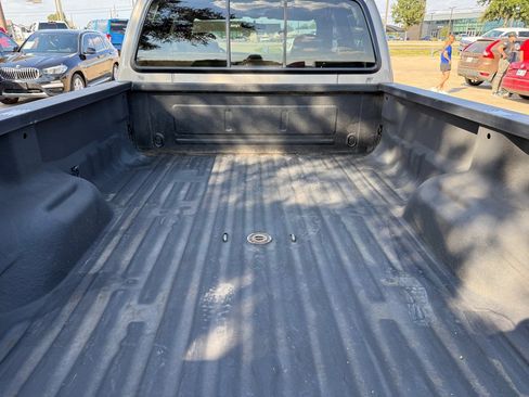 Used 2002 Ford F350 2WD Crew Cab DRW Super Duty image 14