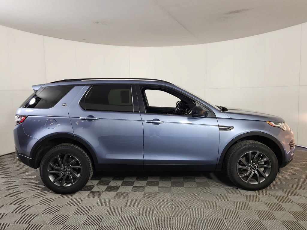 Used 2018 Land Rover Discovery Sport SE AWD/4WD image 8
